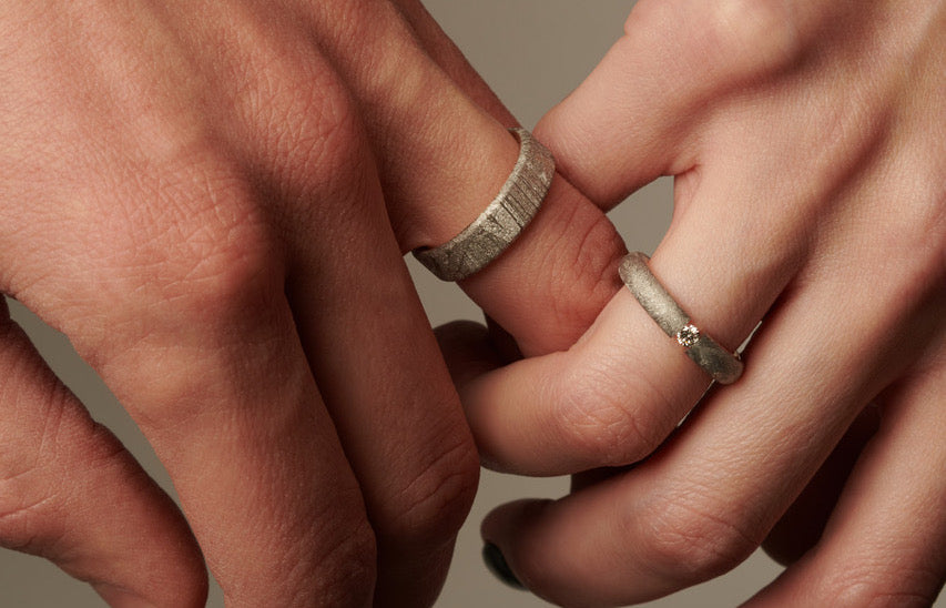 INFINITY II - Meteoriten Ring Gold mit Brillant