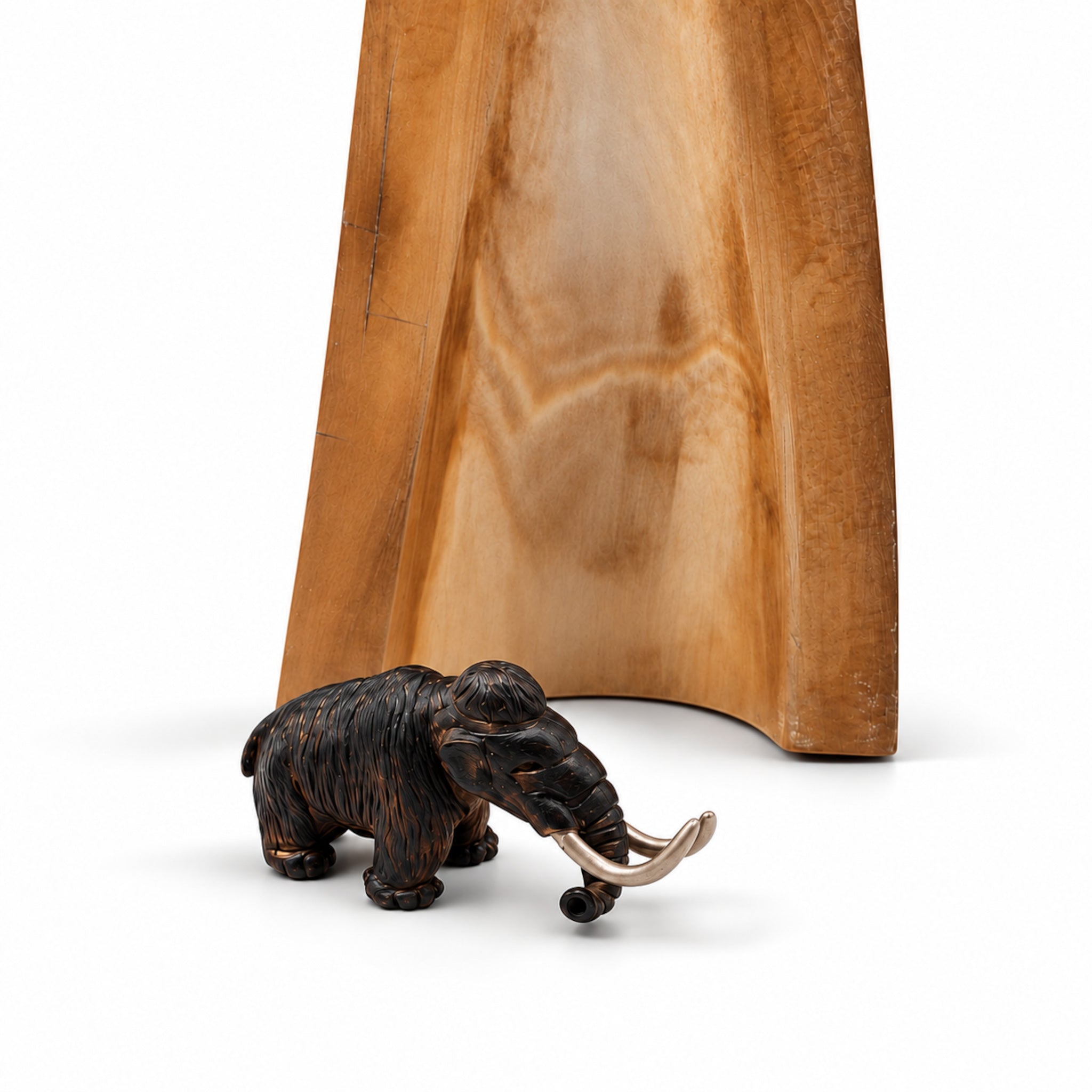DOME - Skulptur aus Mammut-Elfenbein & Silber Mammut